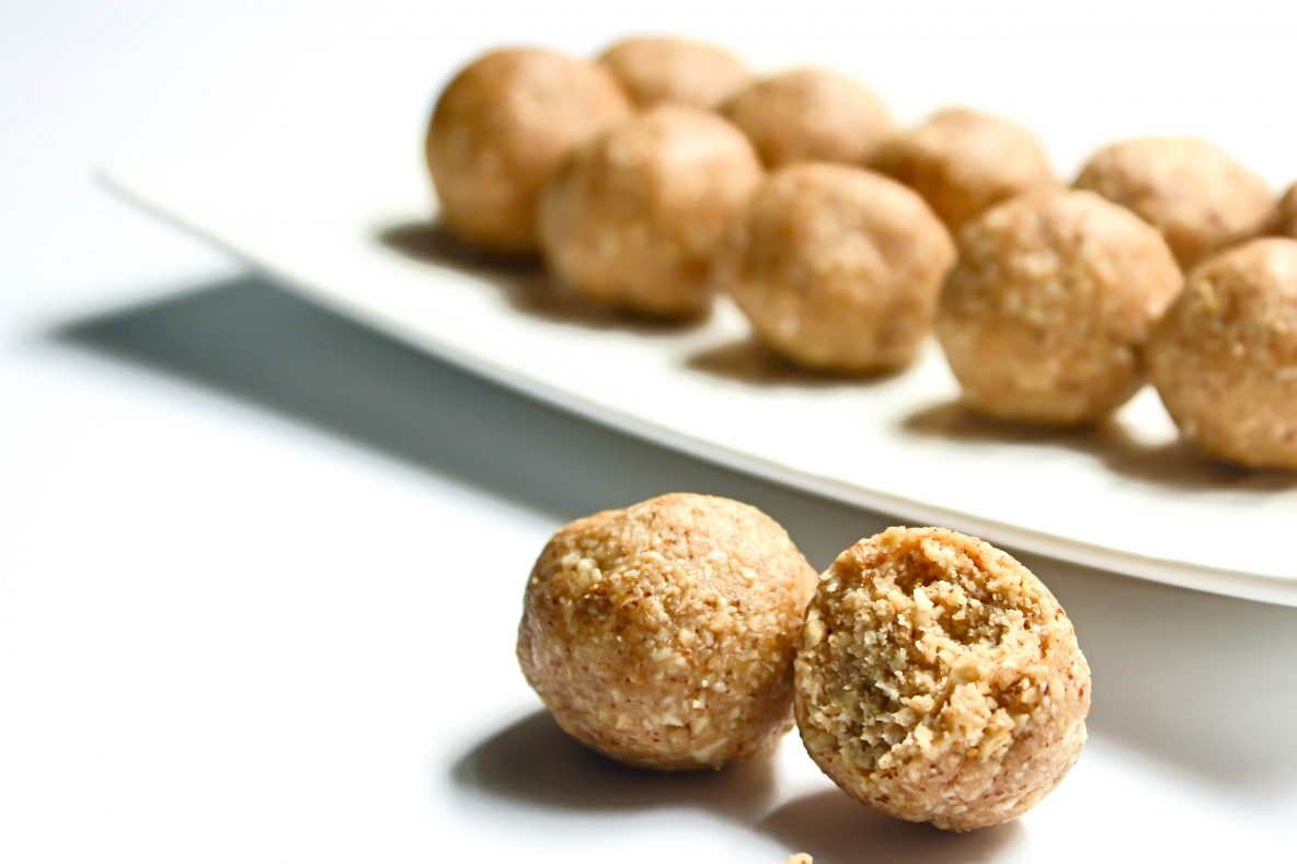 anzac-blissball-wholesome-heart-healthy-snack-idea